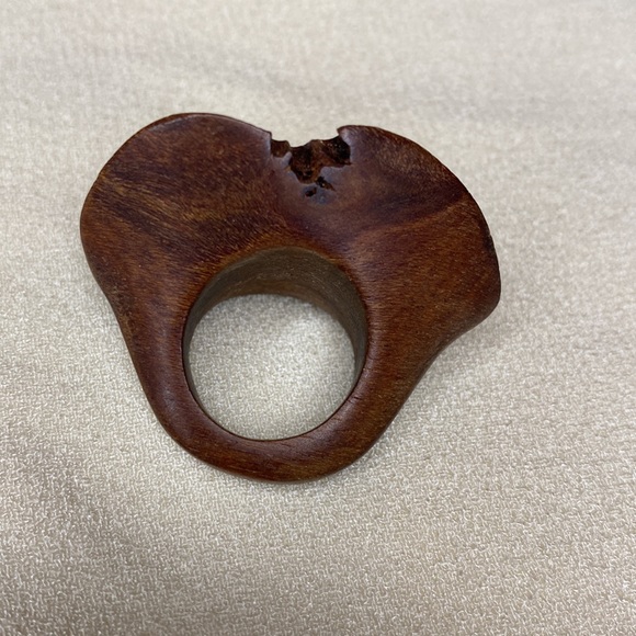 Unique Wood Ring 5.5 - Picture 5 of 6